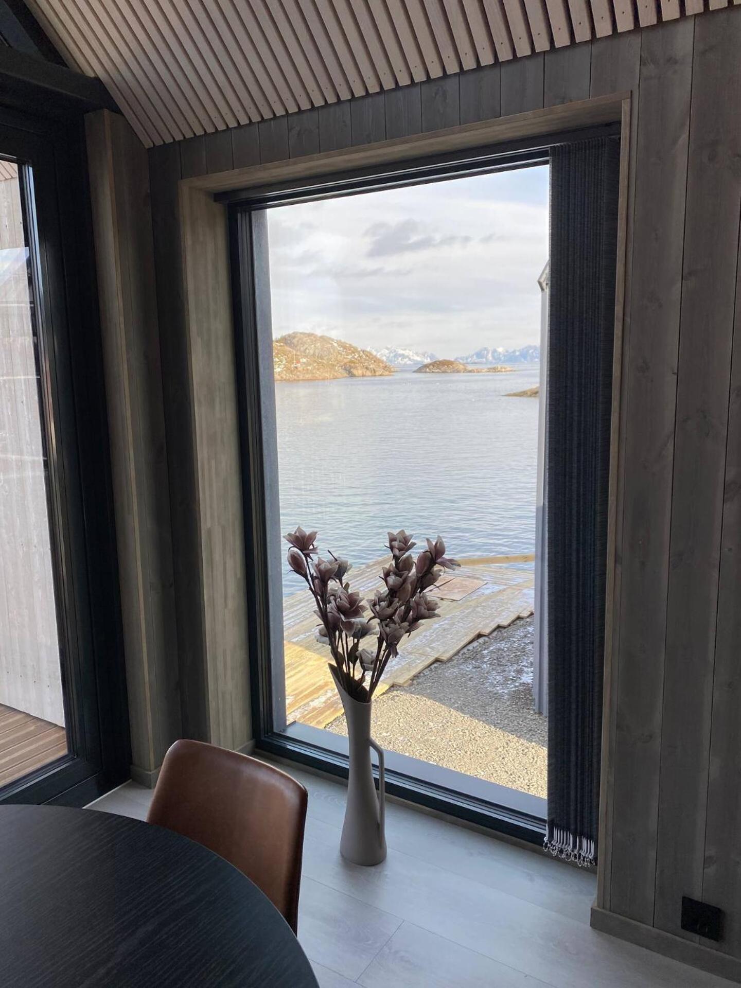 Ny Leilighet I Henningsvaer! Екстериор снимка