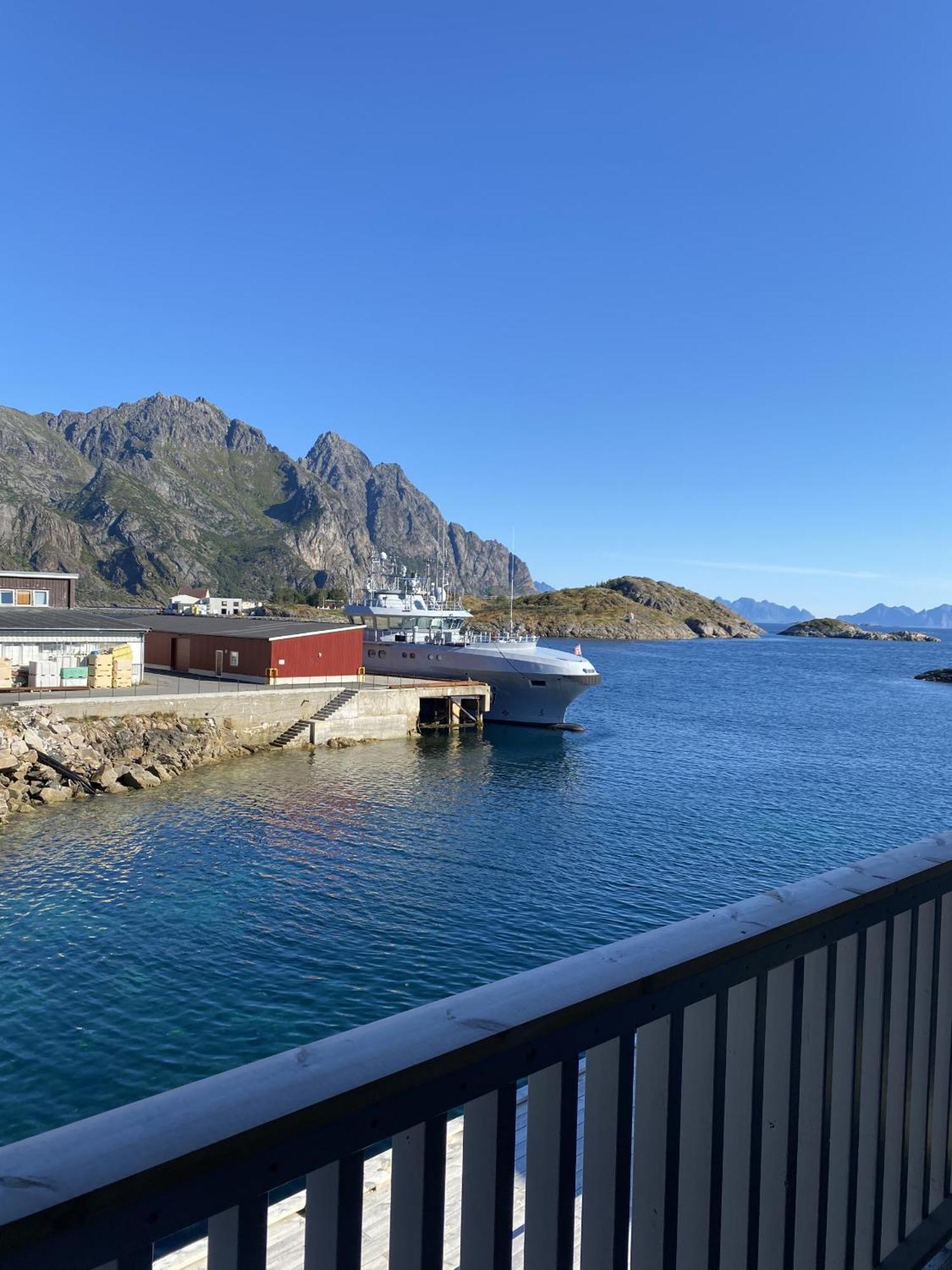 Ny Leilighet I Henningsvaer! Екстериор снимка